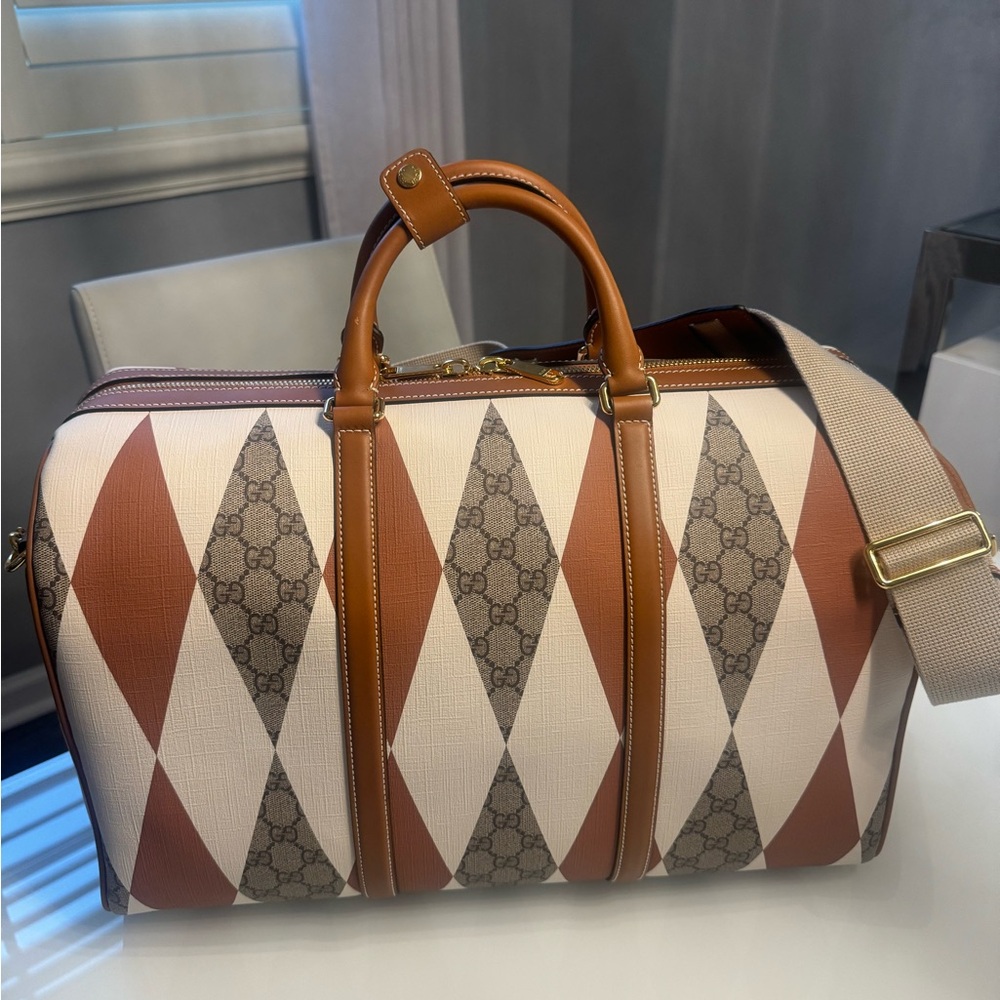 Gucci GG Rhombus Print Duffle Bag In Beige